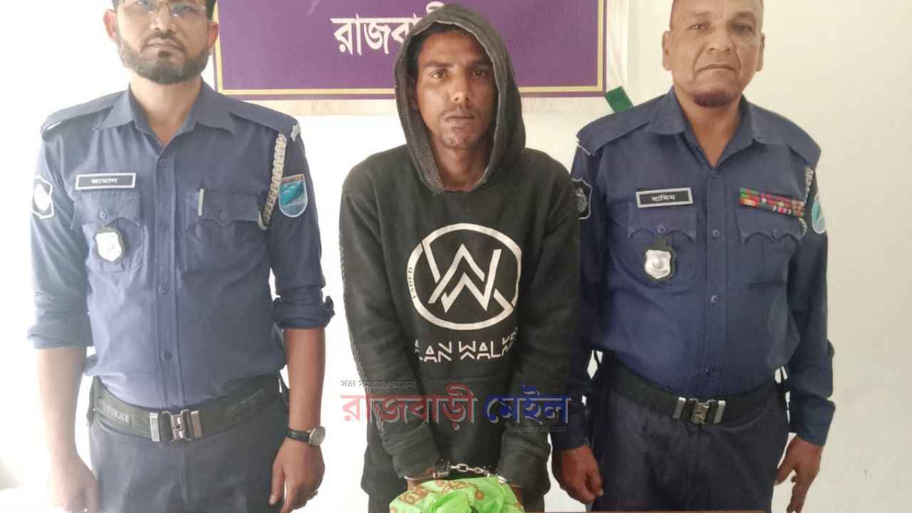 গোয়ালন্দে বিদ্যুতের চোরাই মালামাল সহ একজন গ্রেপ্তার