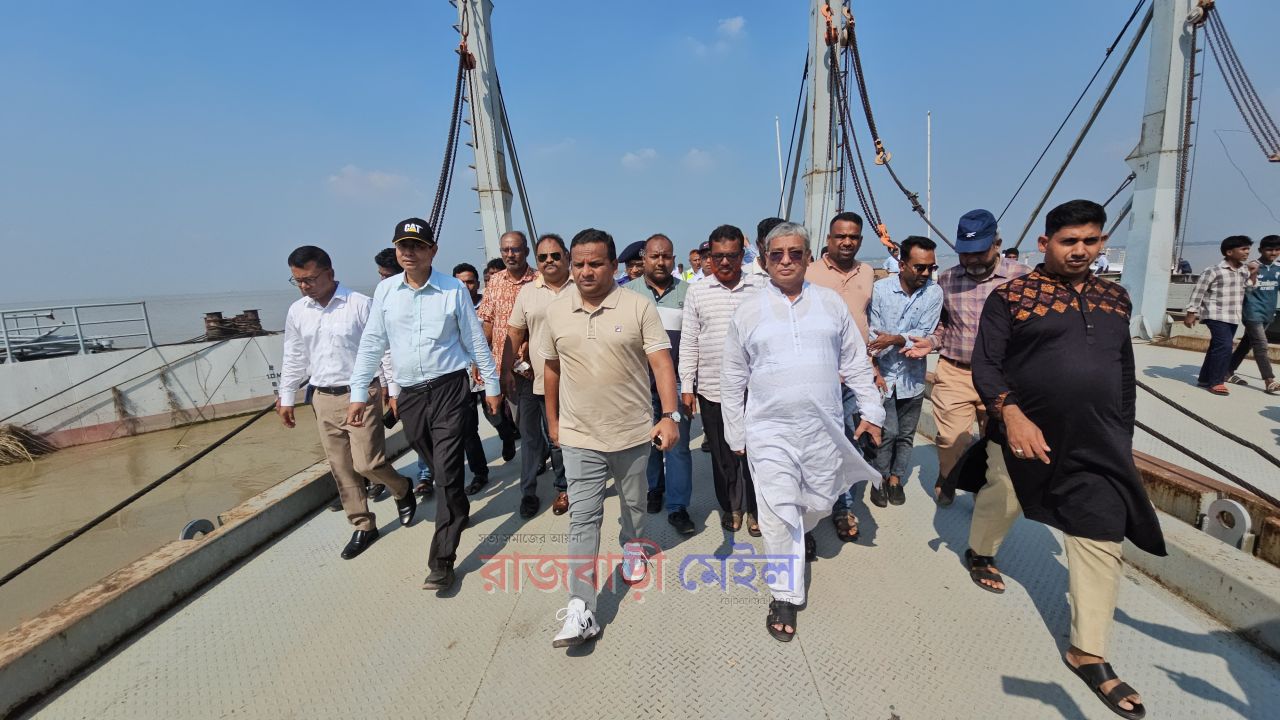 দৌলতদিয়া ঘাটে নিরাপত্তা জোরদারে সিসি ক্যামেরা, বসেছে হাইড্রোলিক ব্যারিয়ার’- নৌ-প্রতিমন্ত্রী