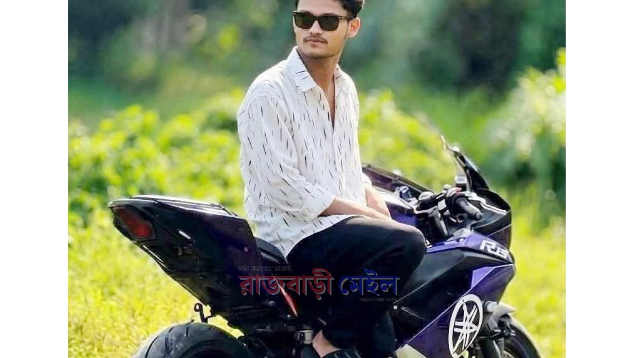 রাজবাড়ীতে ভ্যানের সঙ্গে সংঘর্ষের পর ট্রাকচাপায় মাদ্রাসাছাত্র নিহত